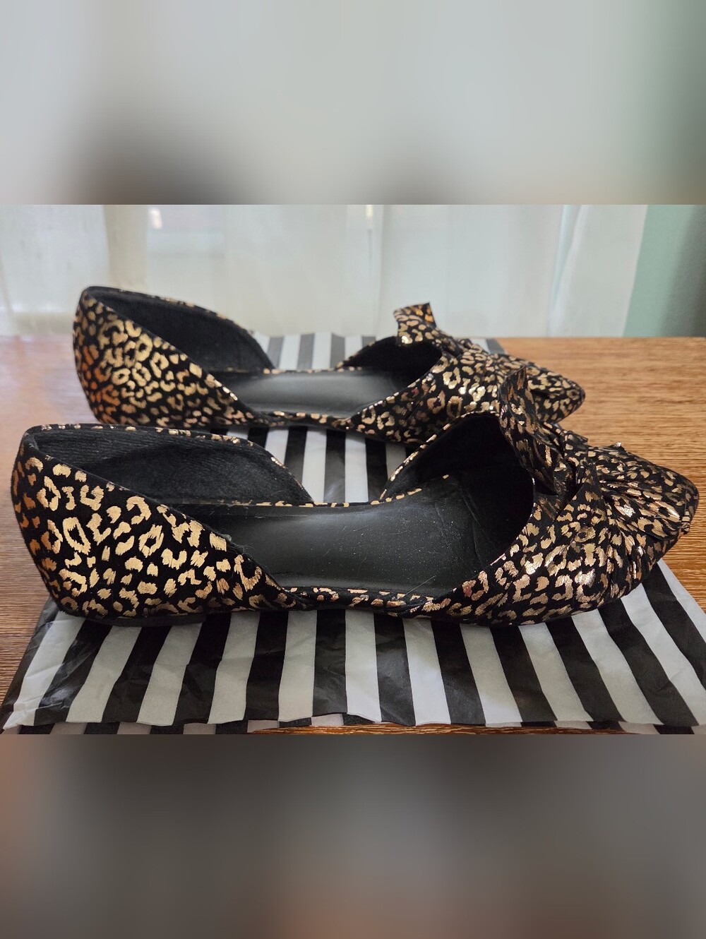 Torrid Black Flats with Gold Metallic Leopard Print - Picture 4 of 6
